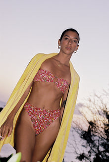 The Lindy Top - Flamenco