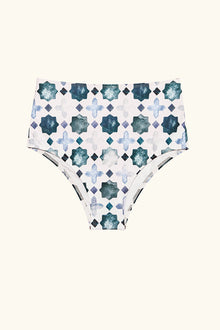 The Sarah Bottom in Azure